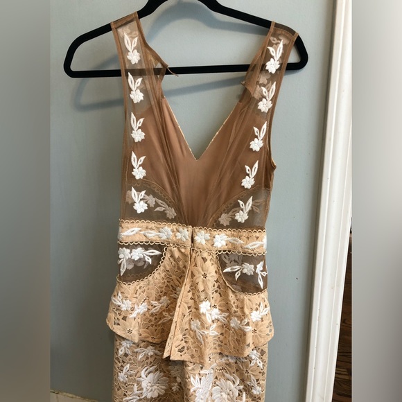 For love and lemons maxi dress - Picture 6 of 9